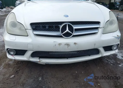 2009 Mercedes-Benz Cls 550 z USA, uszkodzony, nr VIN WDDDJ72X19A141979